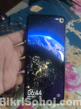 Techno spark 4